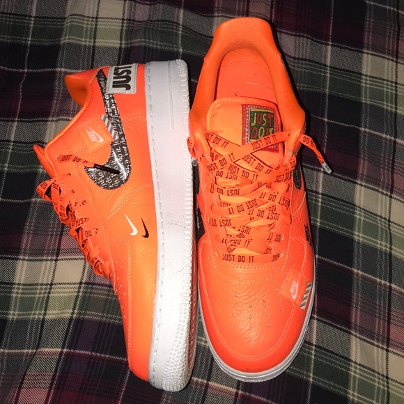 Nike Air Force 1 - Picture 1 of 1